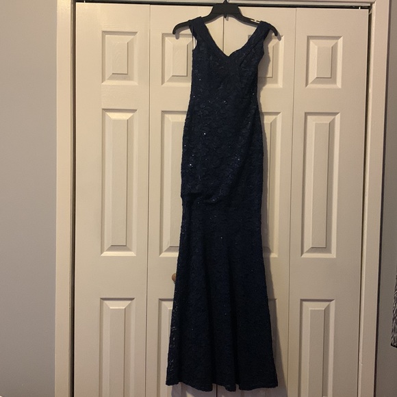 NWT Quiz Navy Sequin Bardot Fishtail Maxi size 6 - Picture 2 of 12